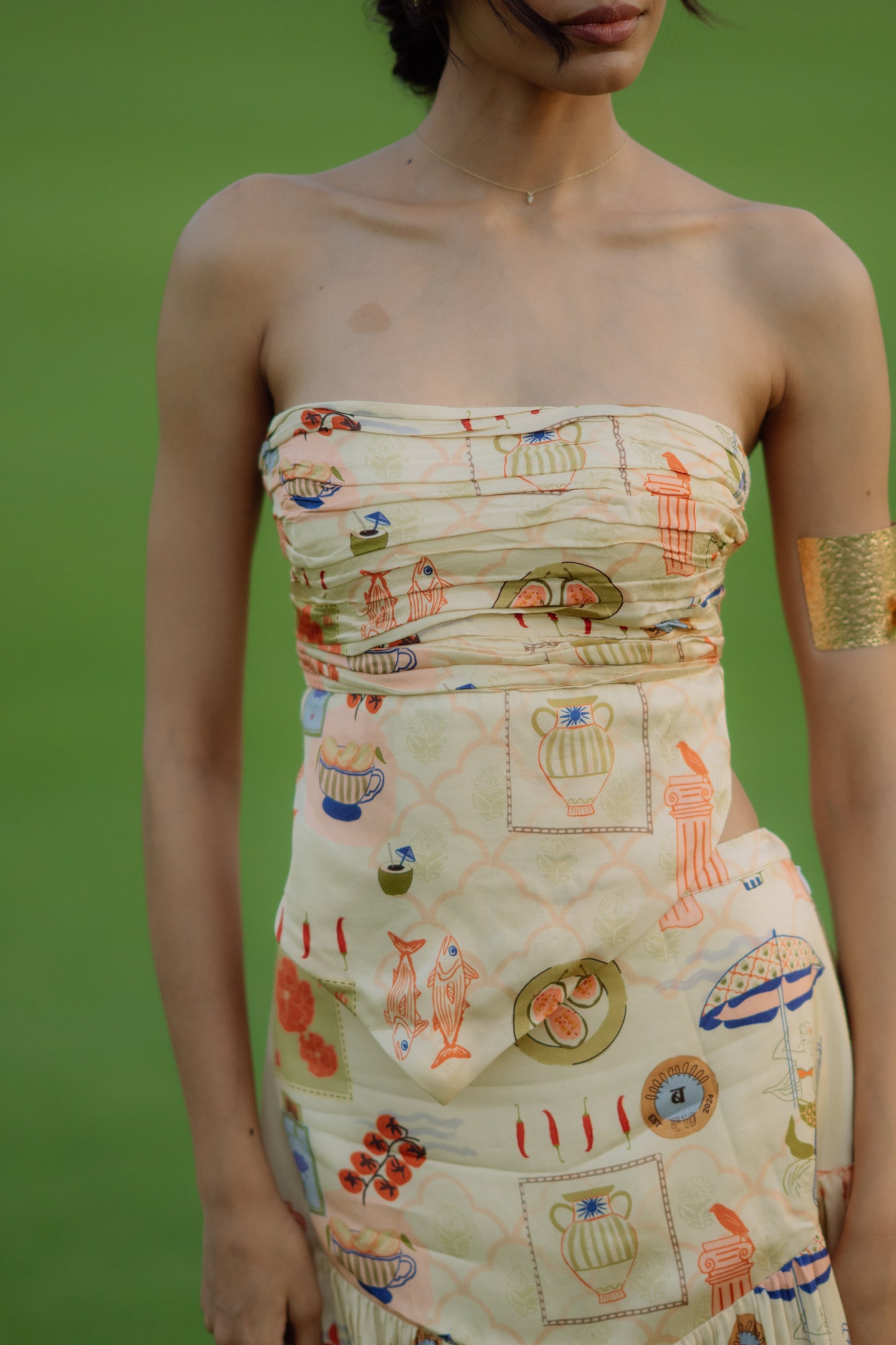 B for? Bandeau